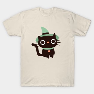 Cute Black Cat With Witches Hat T-Shirt